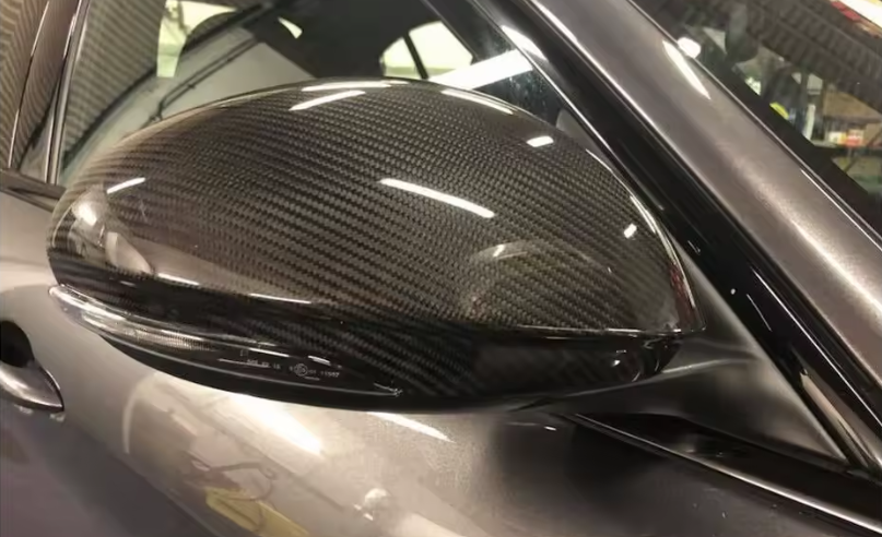 Alfa Romeo GIULIA cafbon fiber mirror covers