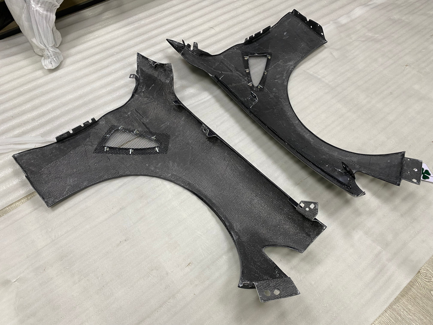 Carbon fiber GTAm fenders for Alfa Romeo GIULIA