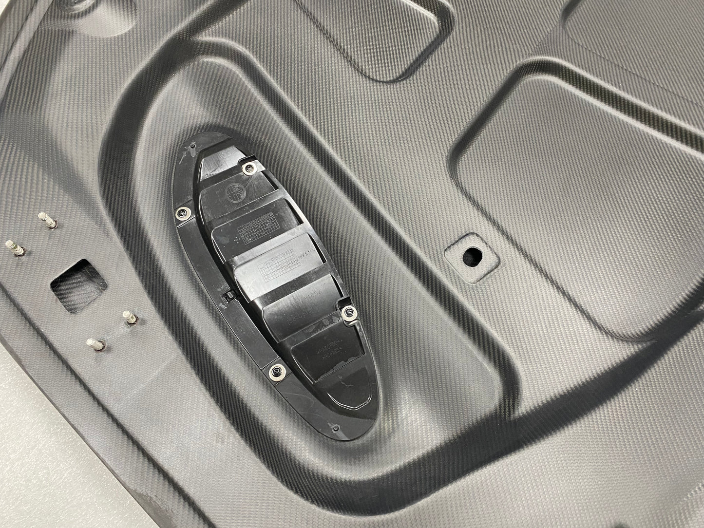 Carbon fiber hood for Alfa Romeo GIULIA