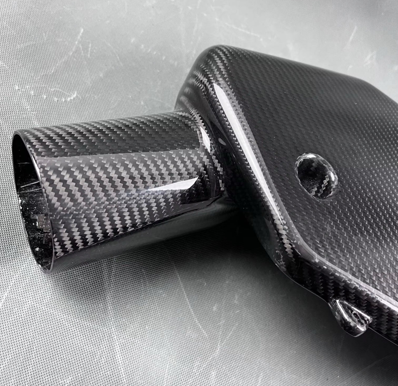 Carbon fiber engine cover + air intake for Alfa Romeo GIULIA and STELVIO 2.9 Quadrifoglio (QV)