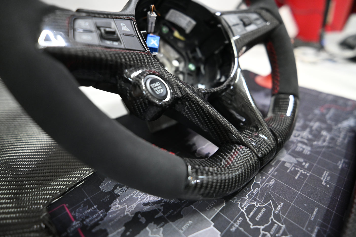 Carbon fiber steering wheel for GIULIA, STELVIO - 4