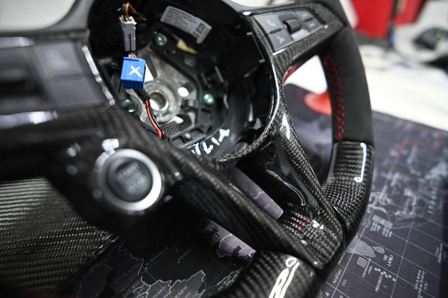 Carbon fiber steering wheel for GIULIA, STELVIO - 4