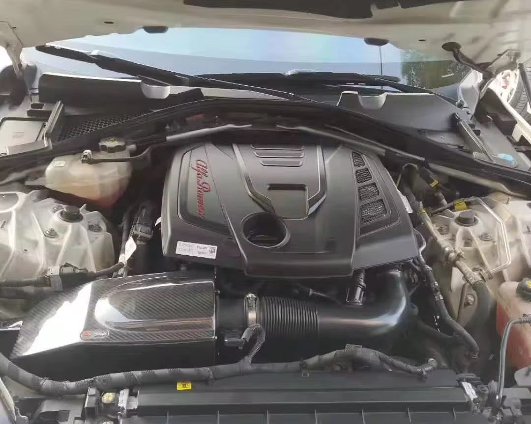 Carbon fiber air intake for Alfa Romeo GIULIA and STELVIO 2.0T