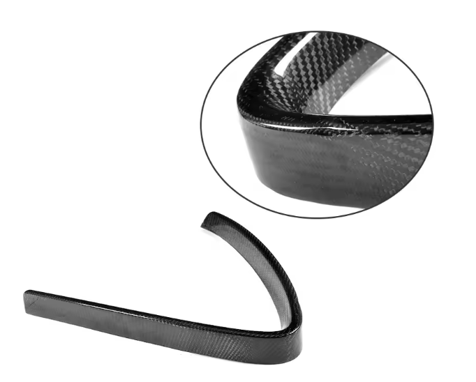 Carbon fiber V scudetto for Alfa Romeo GIULIA